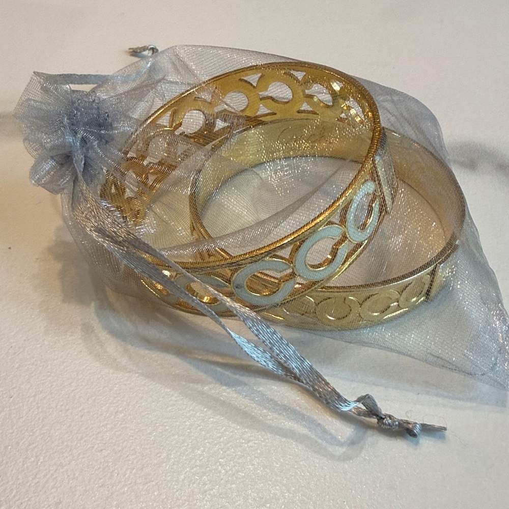 Two Coach gold tone bangles - Picture 14 of 14